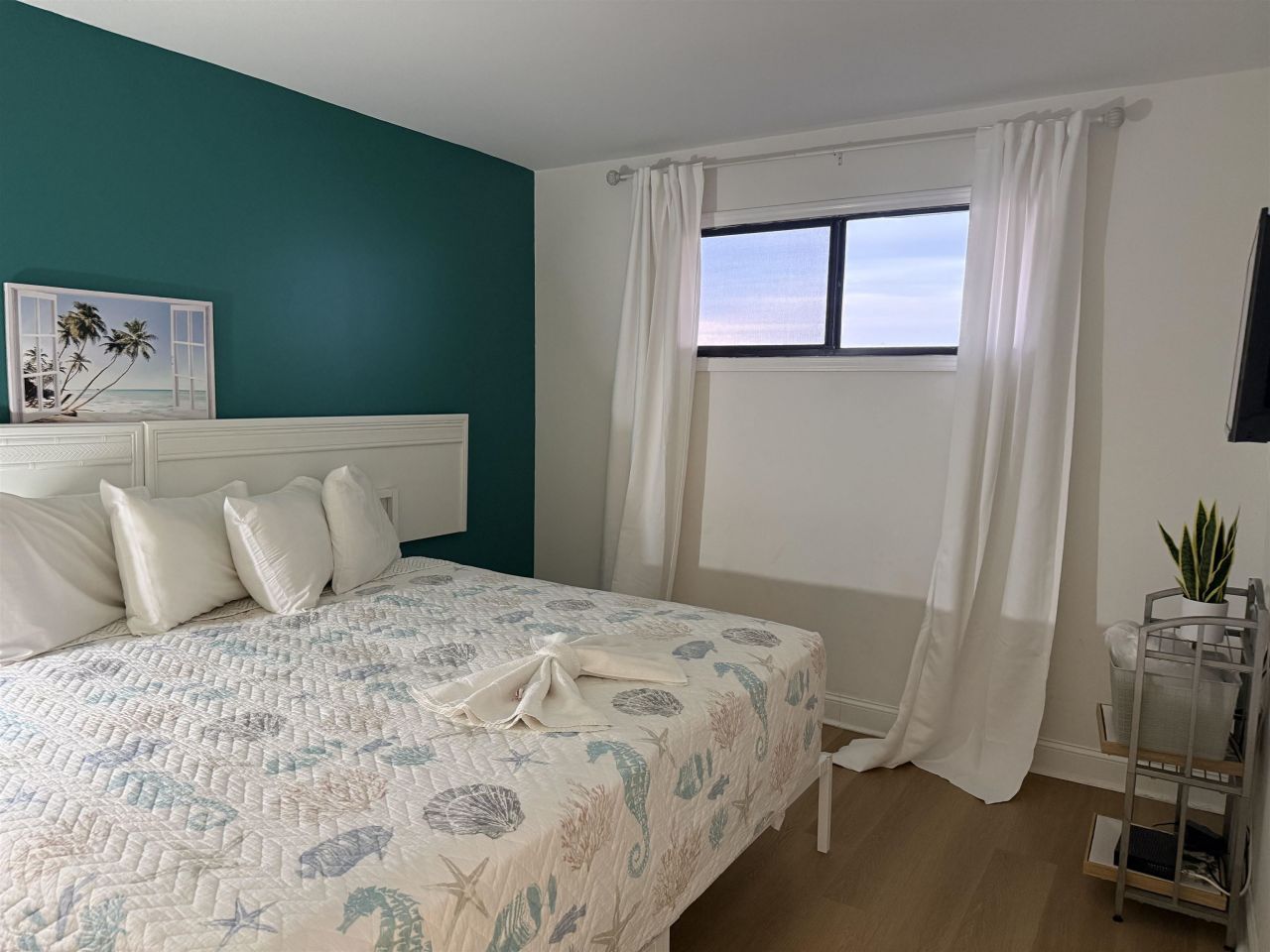 2310 N Ocean Blvd. Photo 16