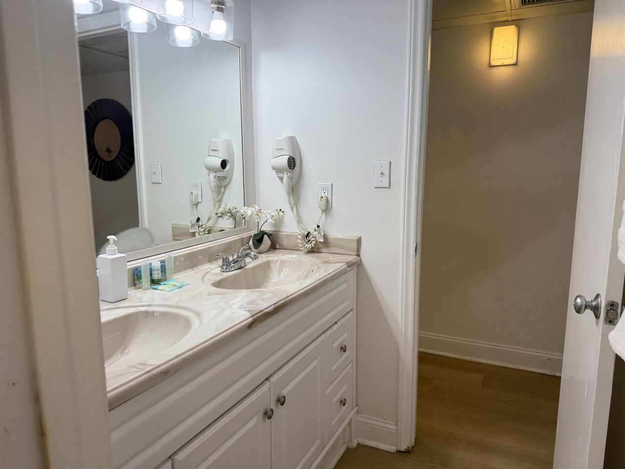 2310 N Ocean Blvd. Photo 17