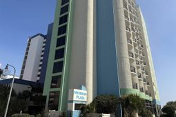 2310 N Ocean Blvd. photo 4