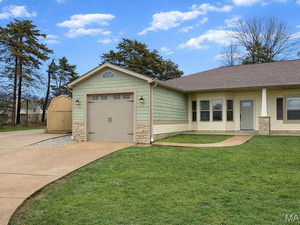 1510 Villa Drive , De Soto, MO 63020