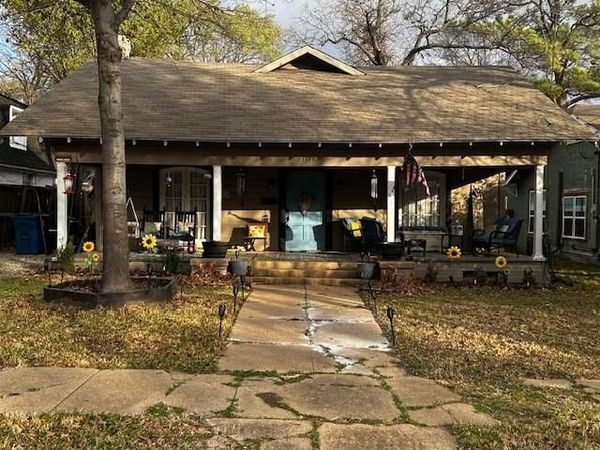 1518 W Park Avenue , Corsicana, TX 75110