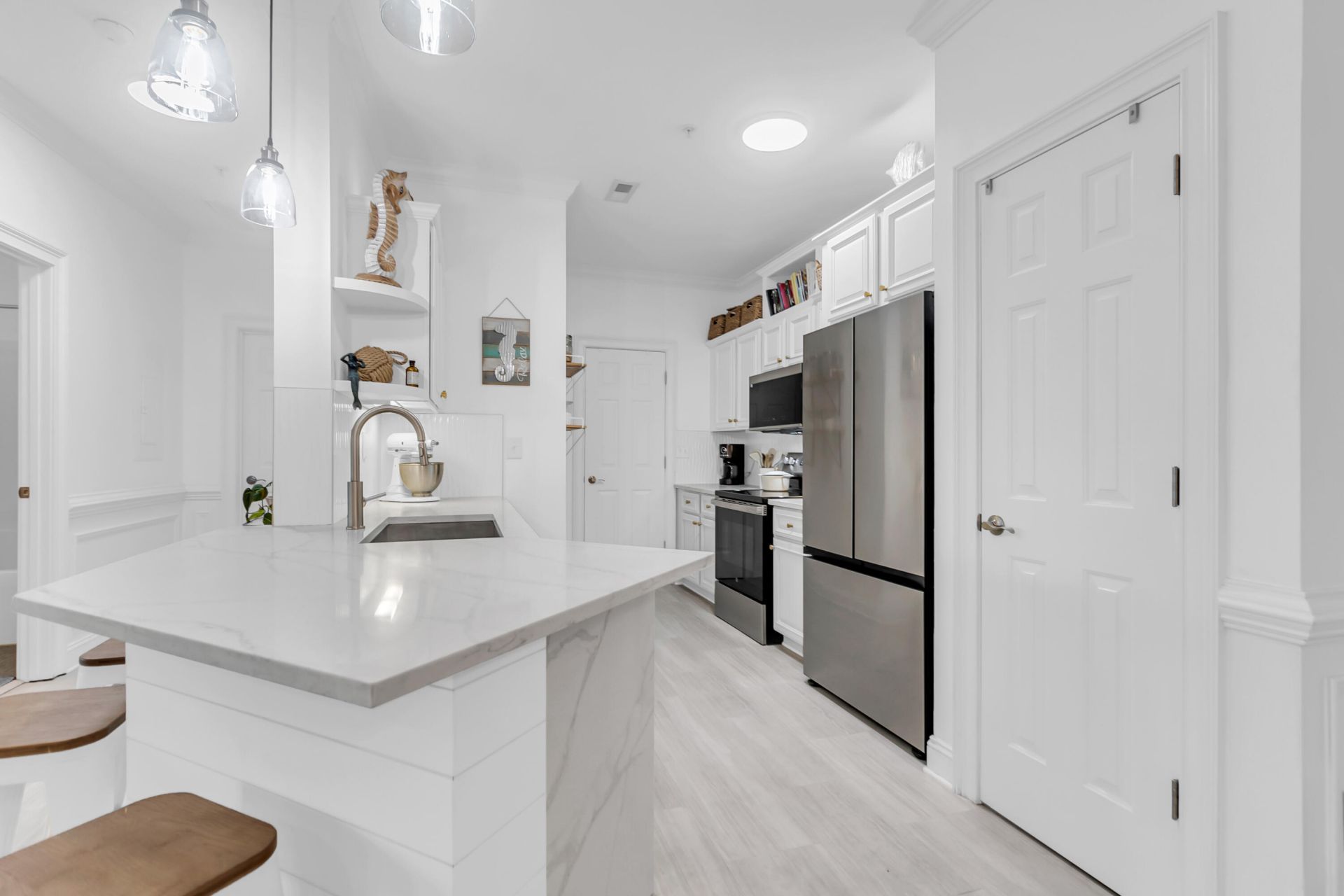 1984 Folly Road Photo 16