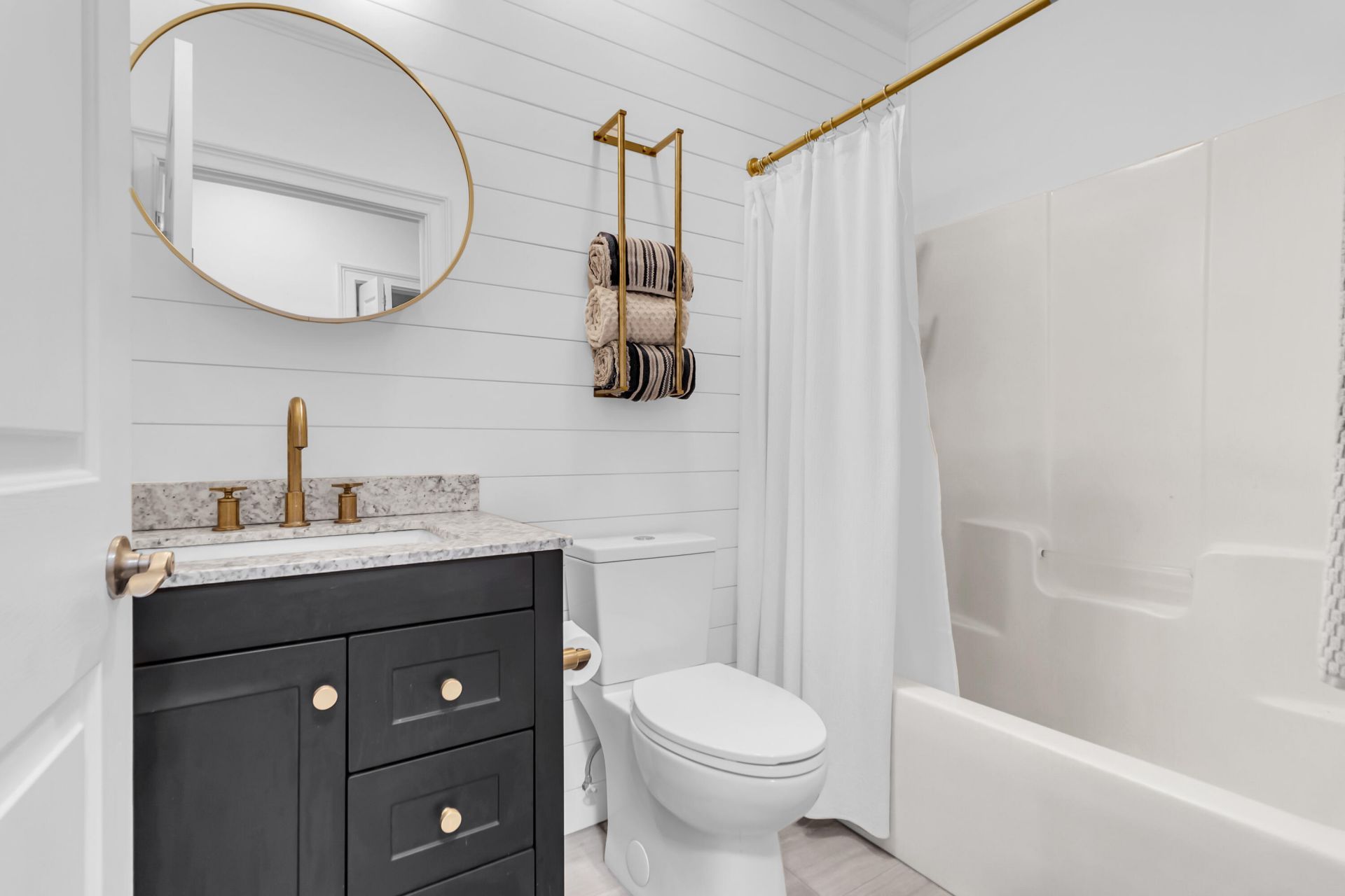 1984 Folly Road Photo 28