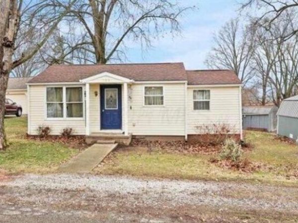106 Sunset Drive, Hebron, OH 43025