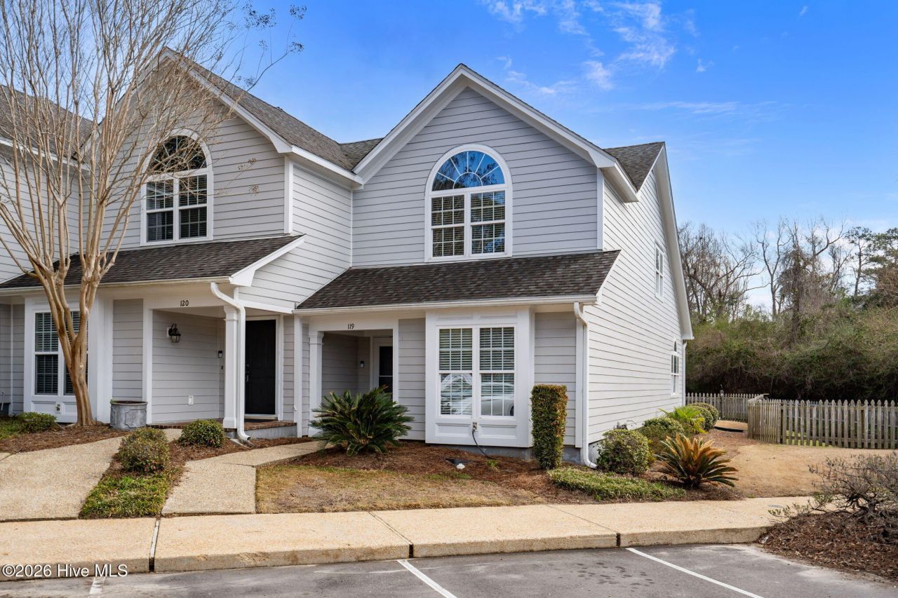 6211 Wrightsville Avenue, Unit Apt 119, Wilmington, NC 28403 Main Photo