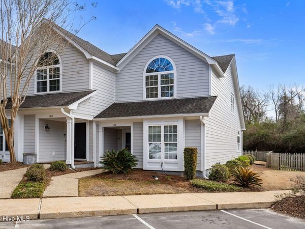 6211 Wrightsville Avenue, Unit Apt 119, Wilmington, NC 28403