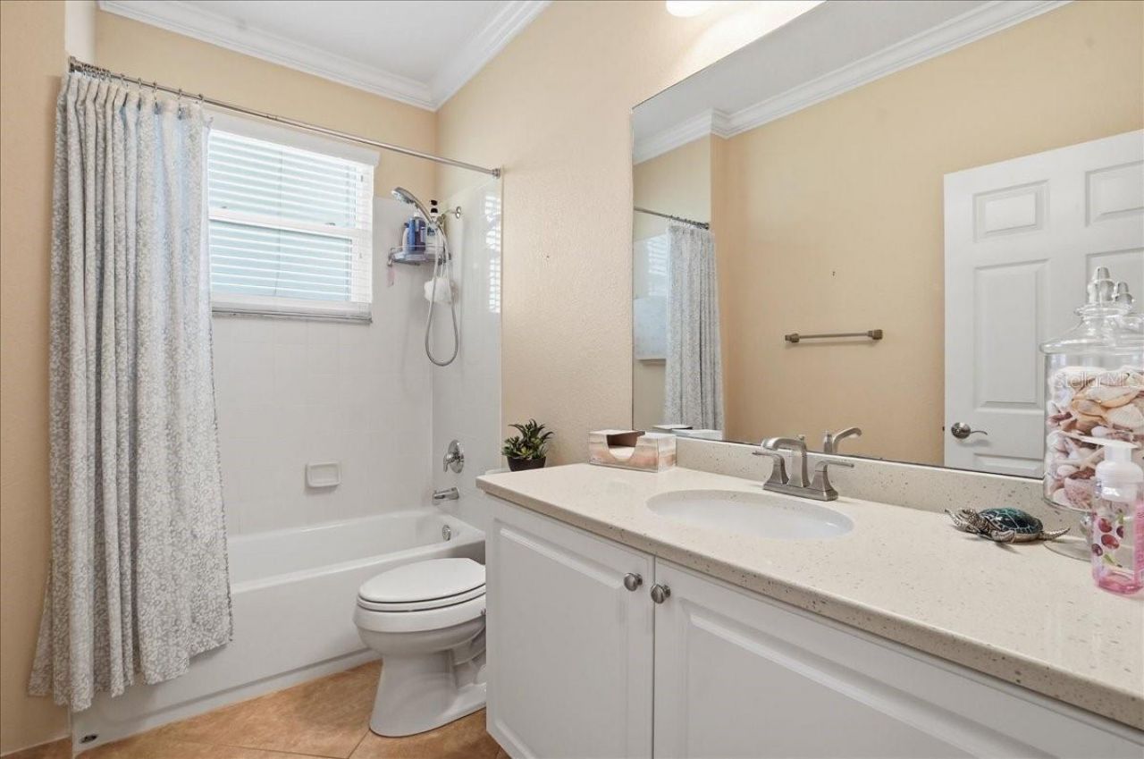 4246 65th Place E, Sarasota, FL 34243 Photo