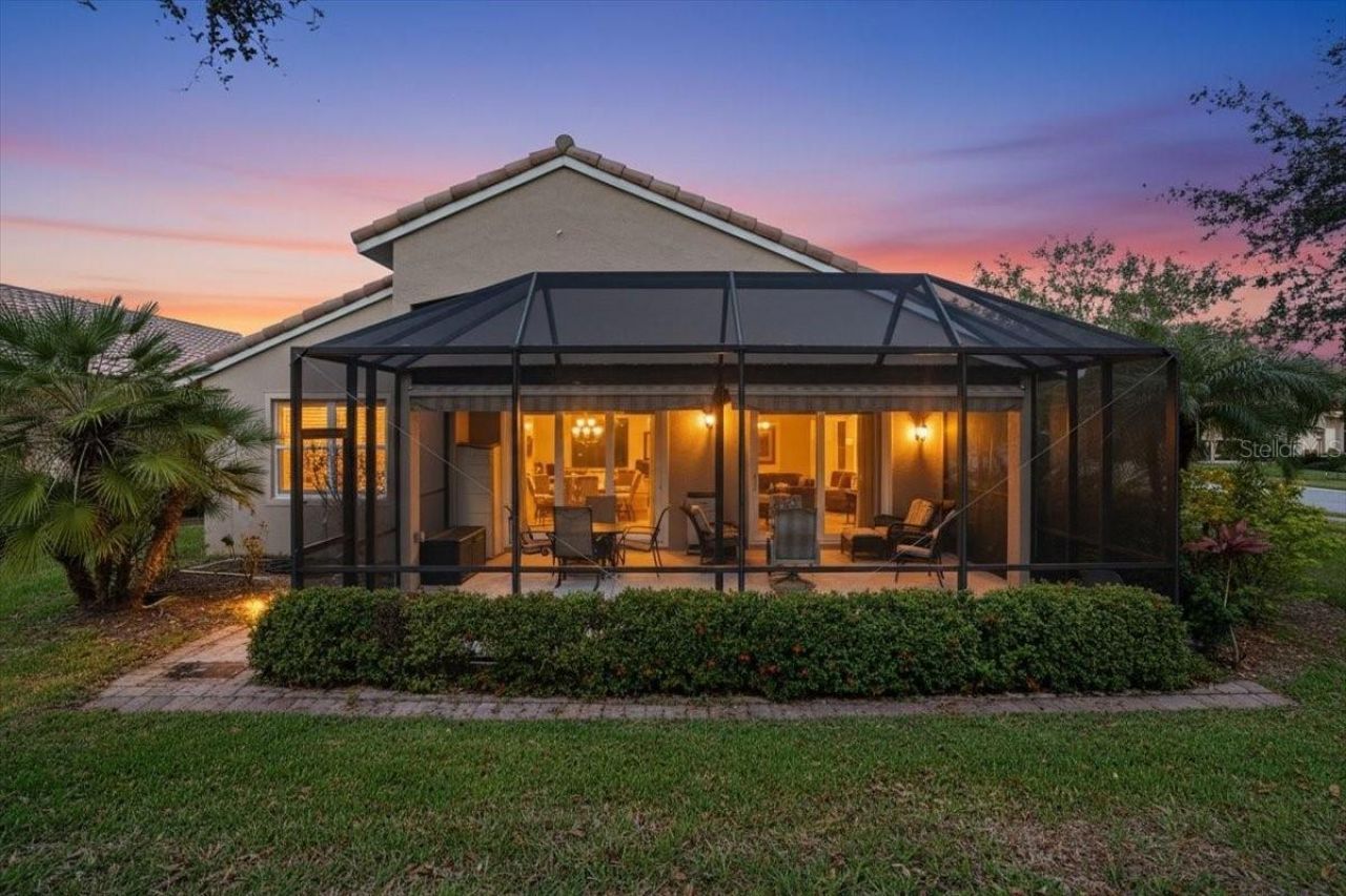 4246 65th Place E, Sarasota, FL 34243 Photo