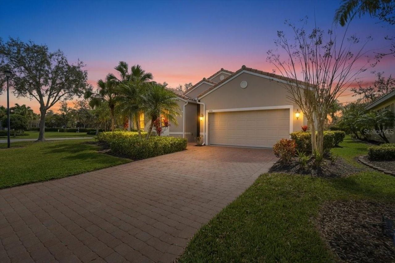 4246 65th Place E, Sarasota, FL 34243 Photo