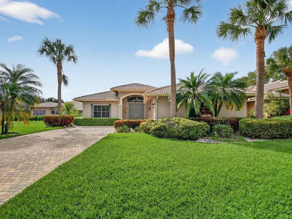 8046 Via Grande, Boynton Beach, FL 33437