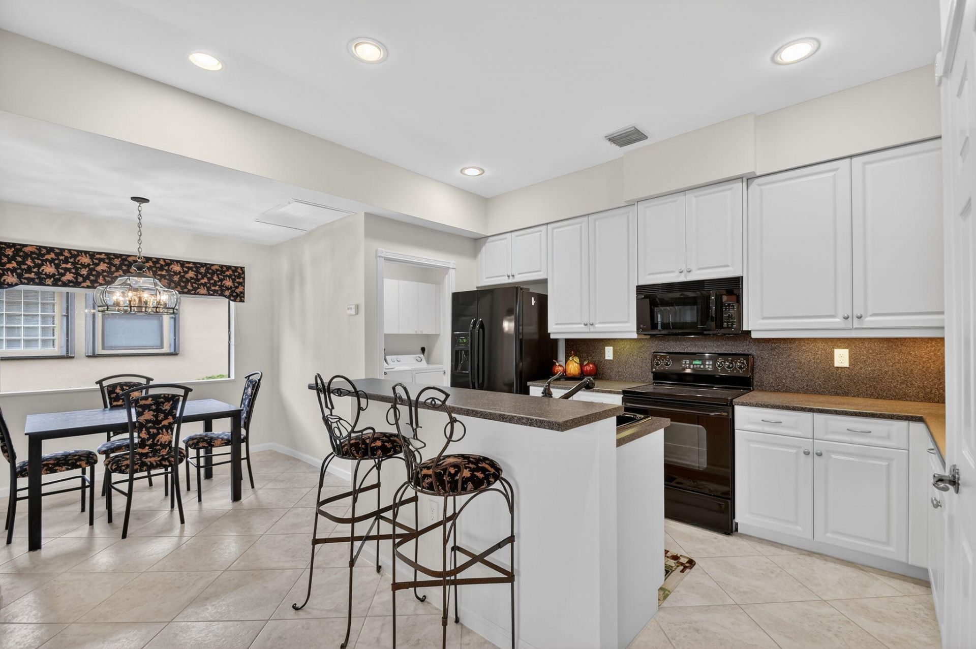 8046 Via Grande, Boynton Beach, FL 33437 Photo