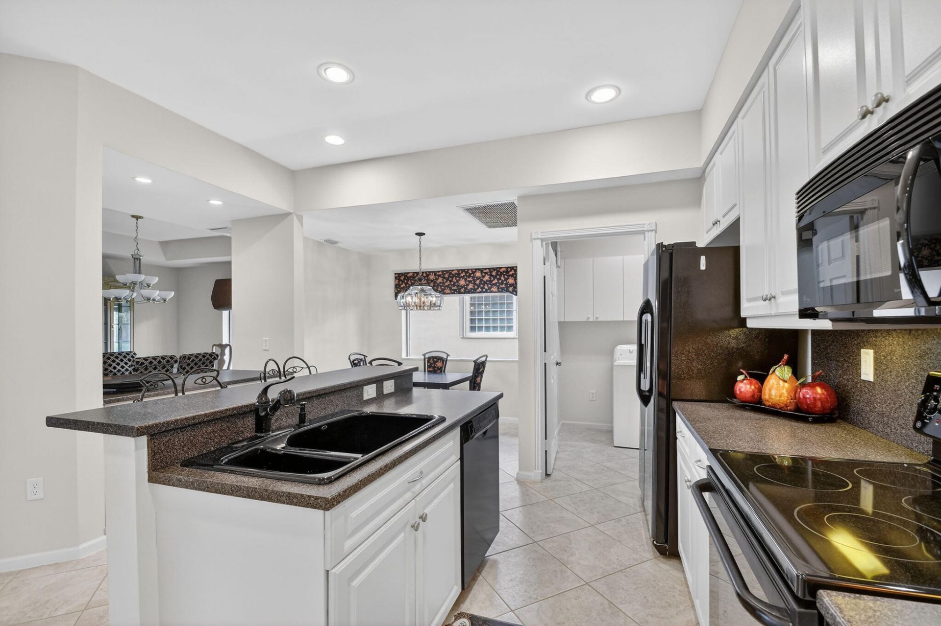 8046 Via Grande, Boynton Beach, FL 33437 Photo