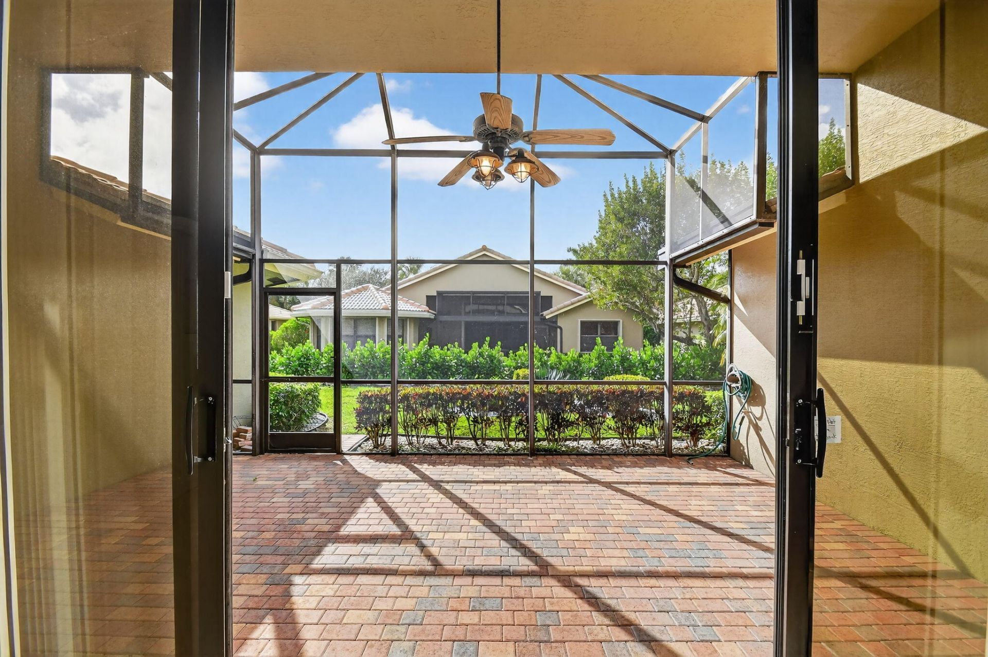 8046 Via Grande, Boynton Beach, FL 33437 Photo