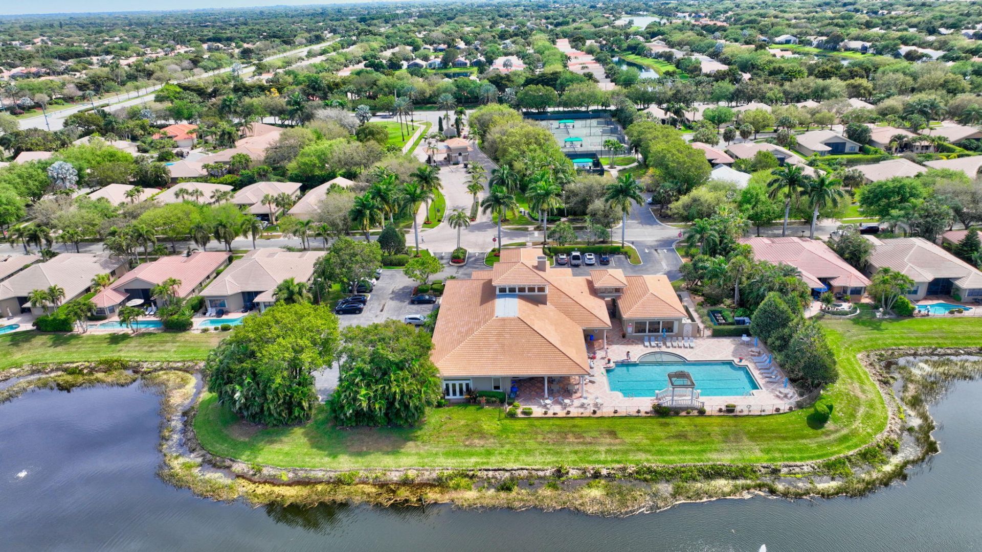 8046 Via Grande, Boynton Beach, FL 33437 Photo