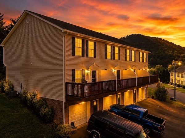 112 Winners Circle, Unit F2, Bristol, TN 37620