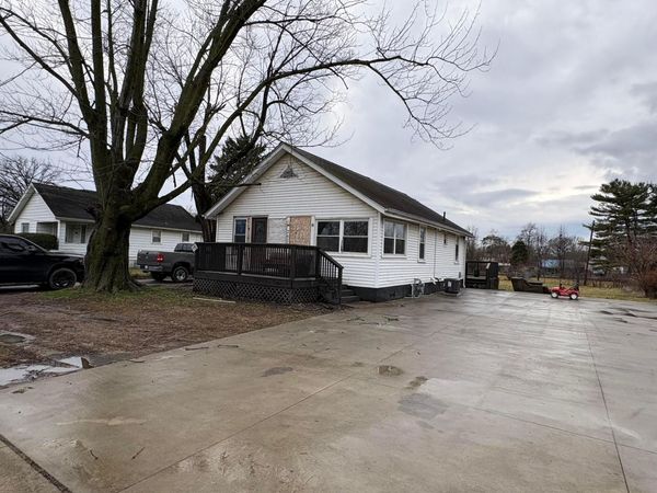 2623 Fairwood Avenue , Columbus, OH 43207