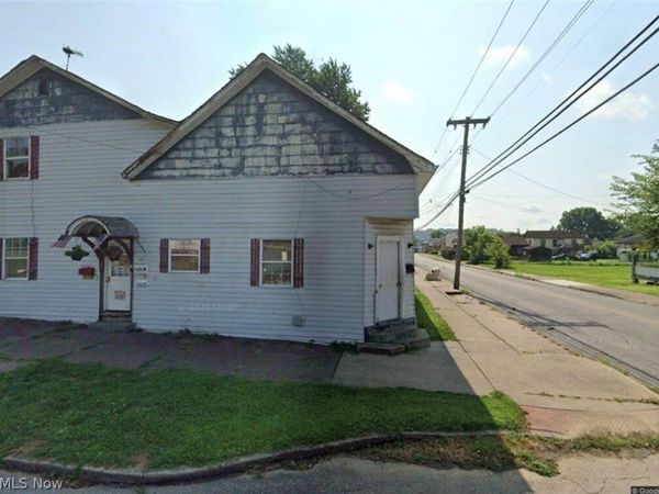 1300 Latrobe Street, Parkersburg, WV 26101