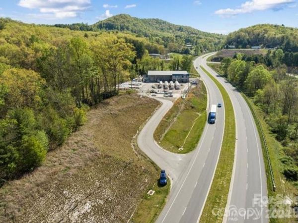 6045 US 19E Highway , Burnsville, NC 28714