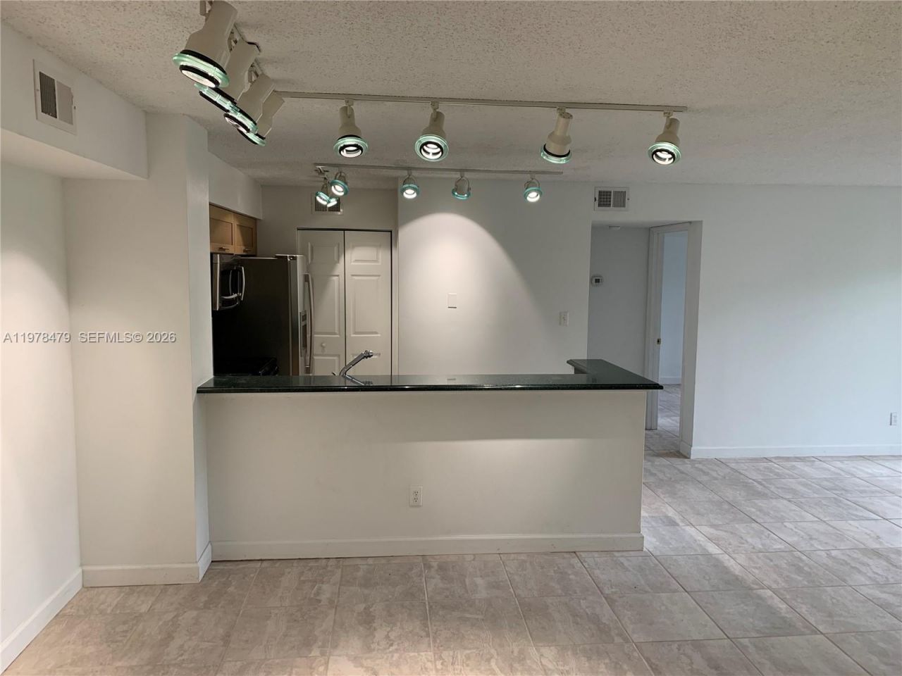 570 S Park Rd, Unit 13-6, Hollywood, FL 33021 Photo