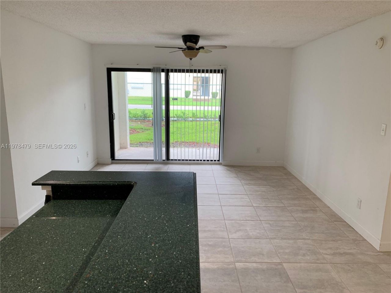 570 S Park Rd, Unit 13-6, Hollywood, FL 33021 Photo
