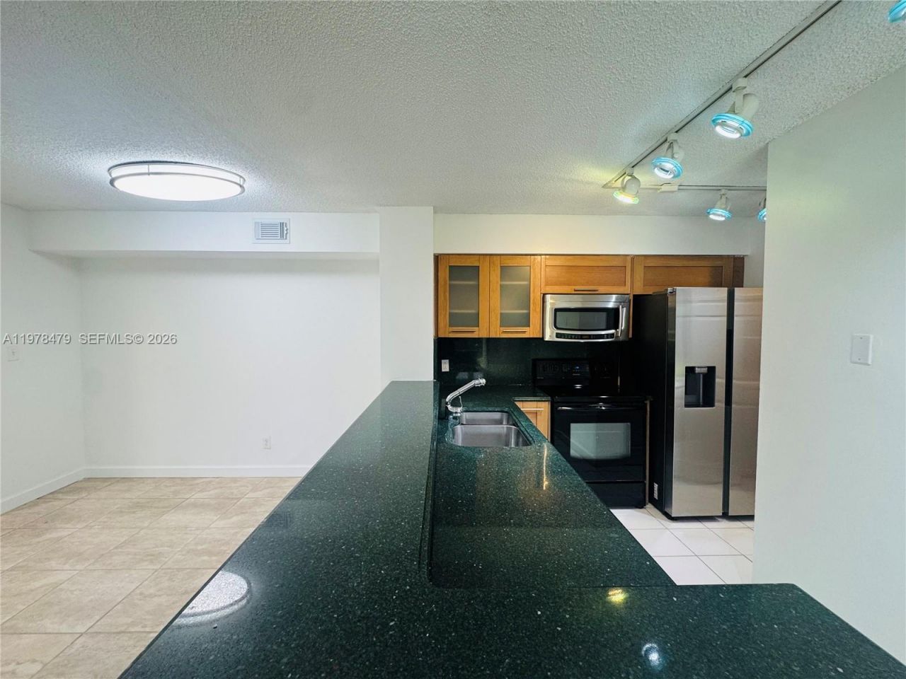 570 S Park Rd, Unit 13-6, Hollywood, FL 33021 Photo