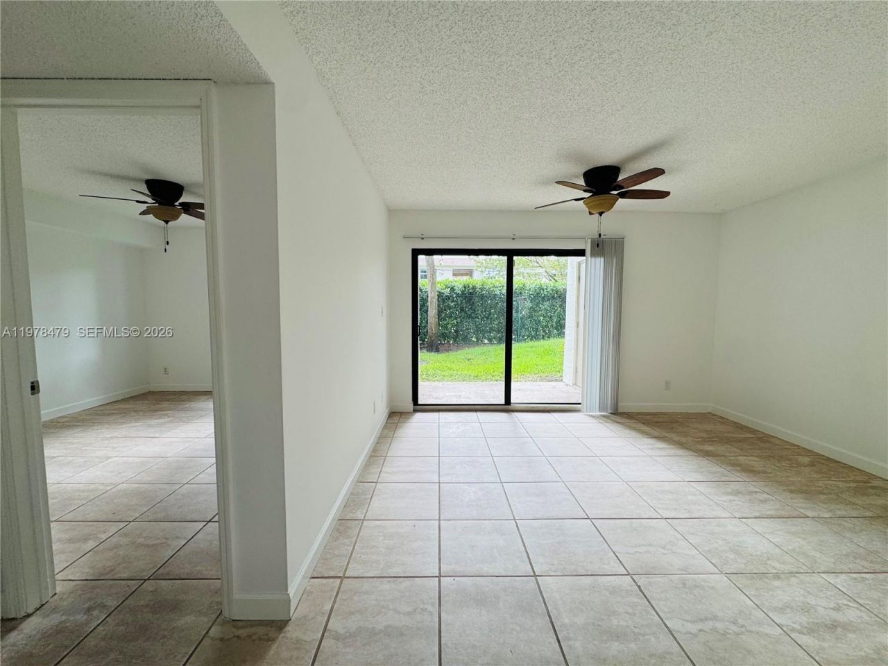 570 S Park Rd, Unit 13-6, Hollywood, FL 33021 Photo