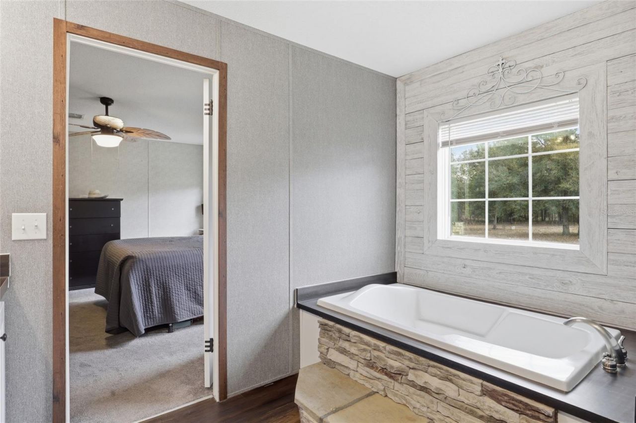 710 SW Scout Glen, Fort White, FL 32038 Photo