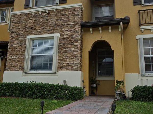 9207 SW 227th St , Unit 3, Cutler Bay, FL 33190