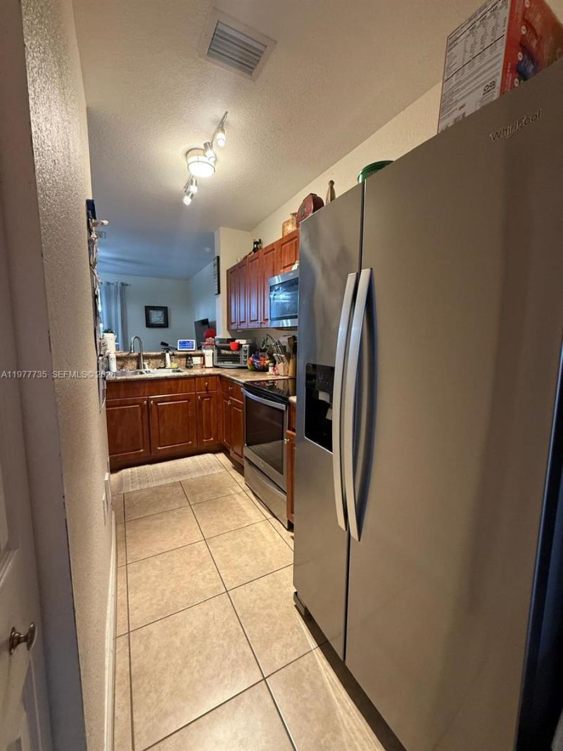 9207 SW 227th St , Unit 3, Cutler Bay, FL 33190 Photo