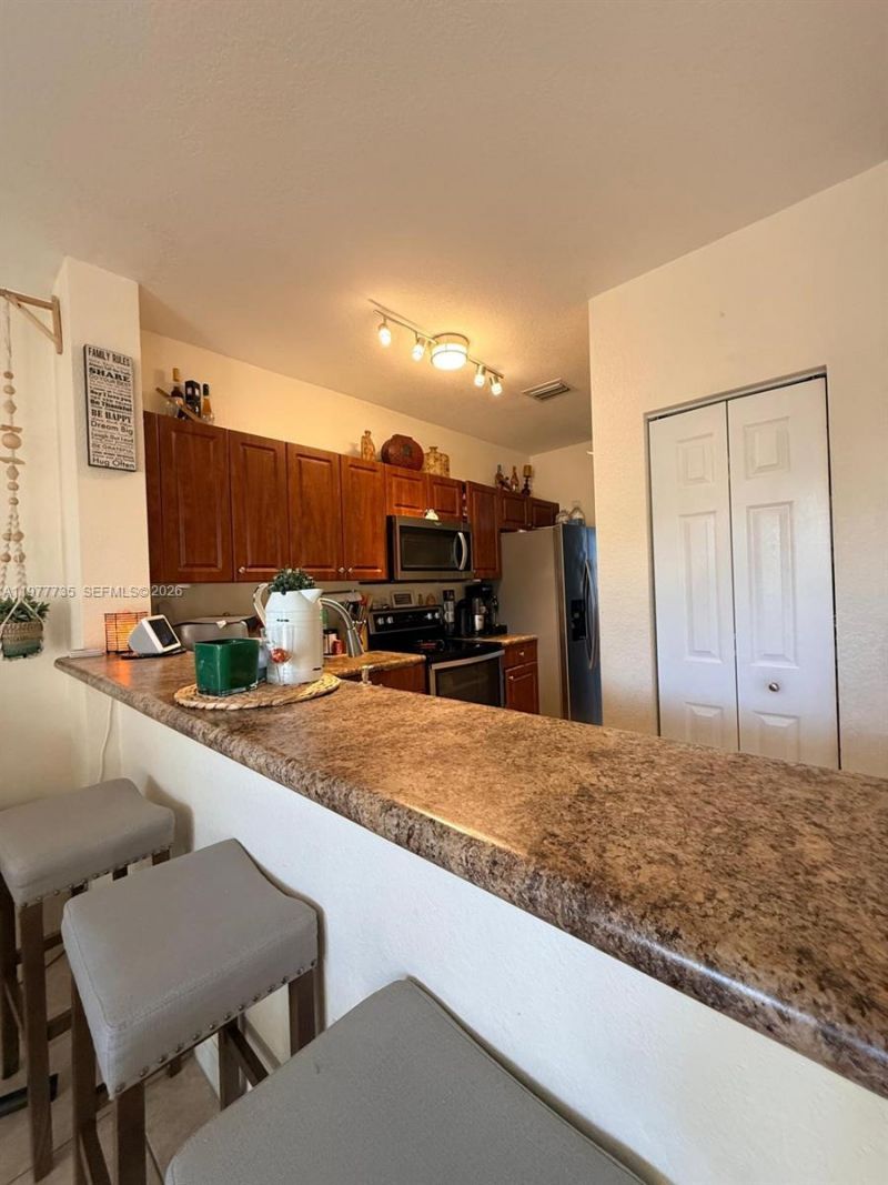 9207 SW 227th St , Unit 3, Cutler Bay, FL 33190 Photo