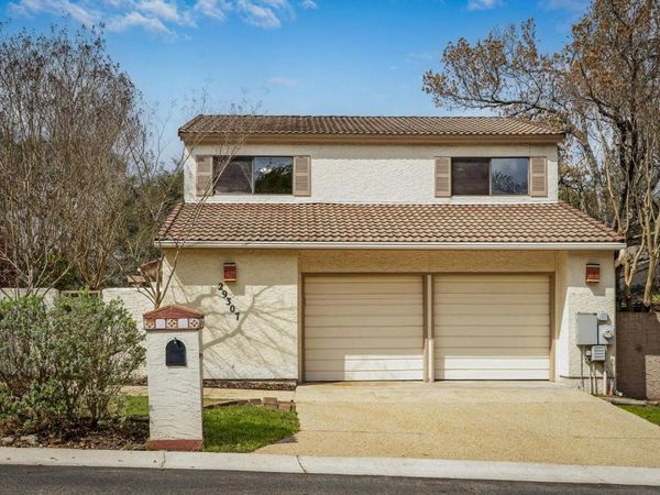 29307 Summit Ridge, Fair Oaks Ranch, TX 78015