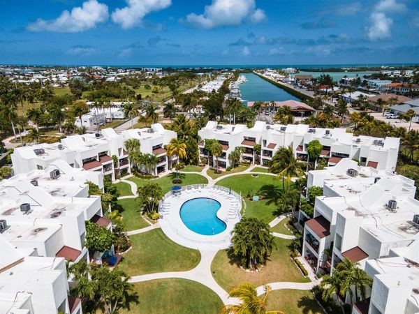 601 W Ocean Drive, Unit 105D, KEY COLONY, FL 33051