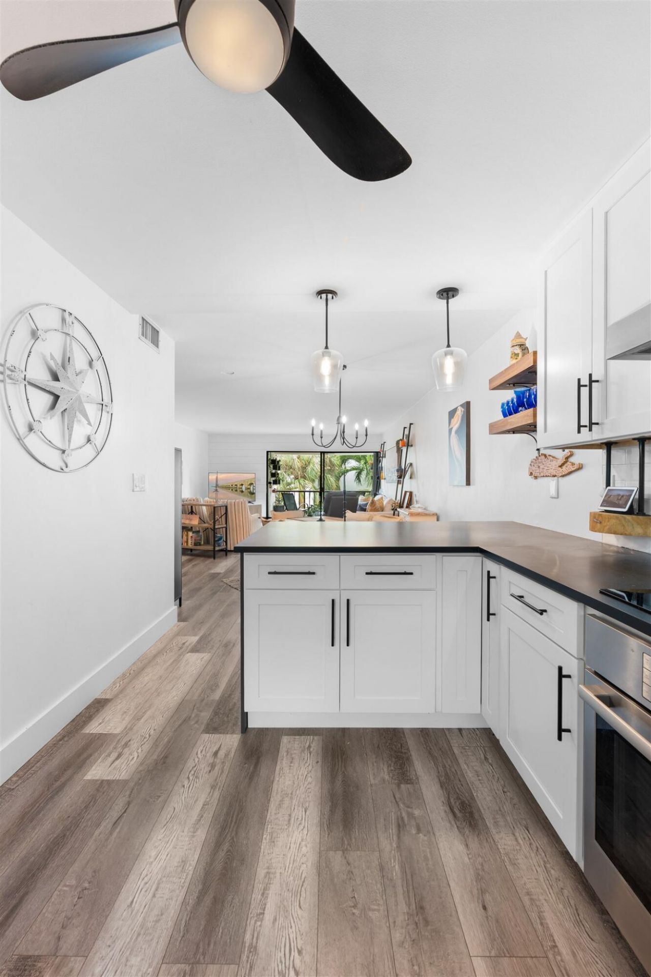 601 W Ocean Drive, Unit 105D, Key Colony, FL 33051 Photo