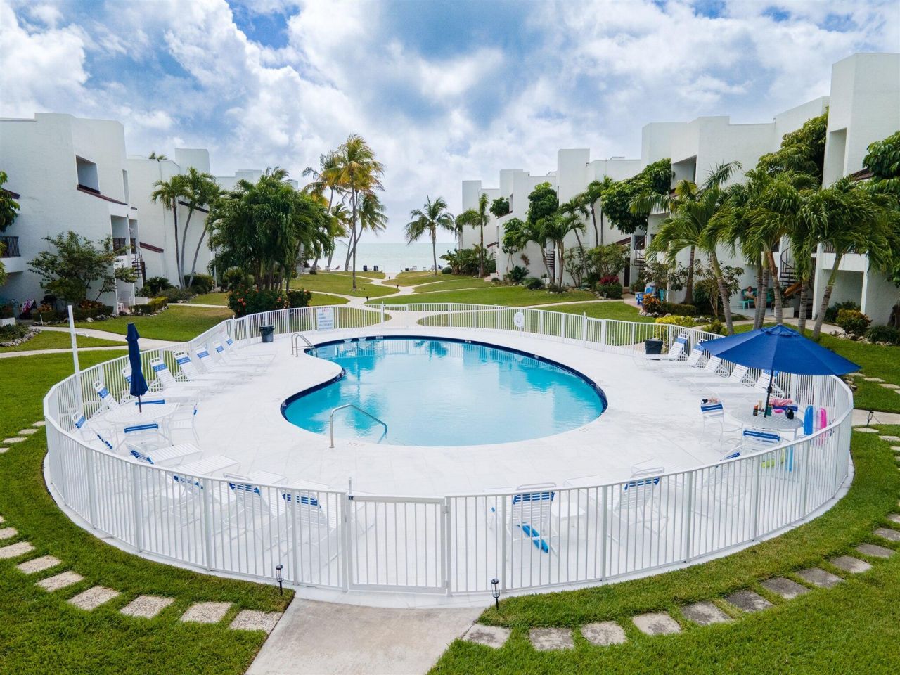 601 W Ocean Drive, Unit 105D, Key Colony, FL 33051 Photo