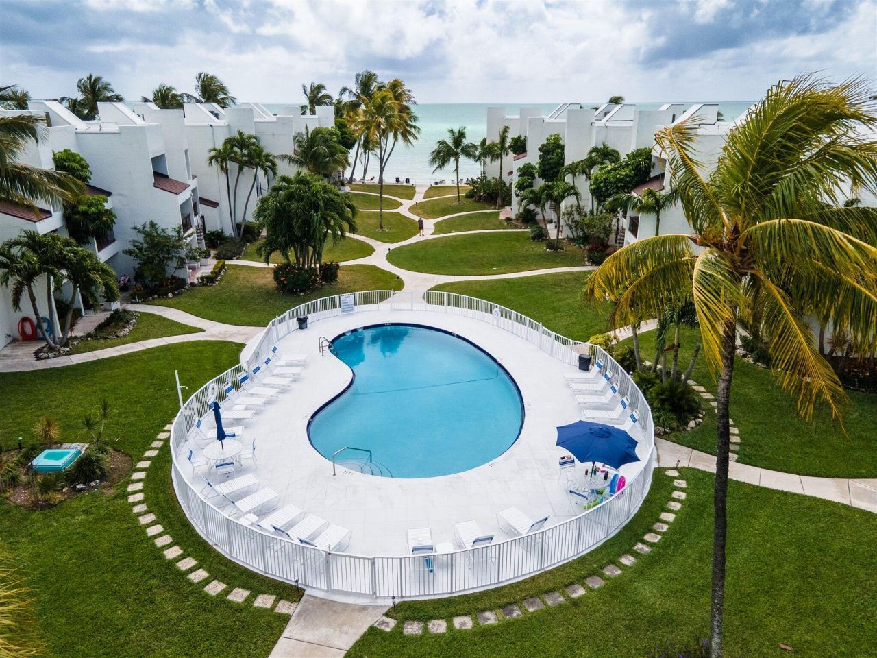 601 W Ocean Drive, Unit 105D, Key Colony, FL 33051 Photo