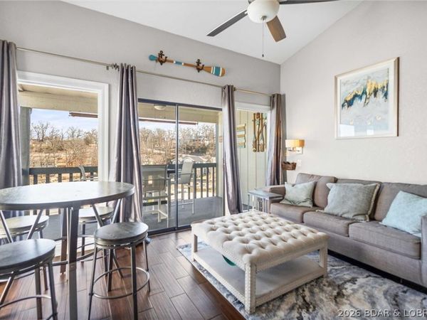 1442 Nichols Road, Unit F401, Osage Beach, MO 65065