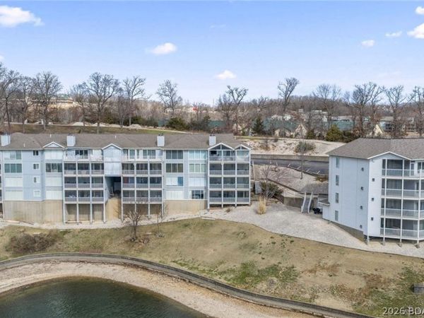 344 Regatta Bay Drive, Unit 1A, Lake Ozark, MO 65049