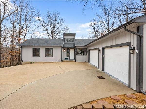 434 Cherokee Road, Lake Ozark, MO 65049