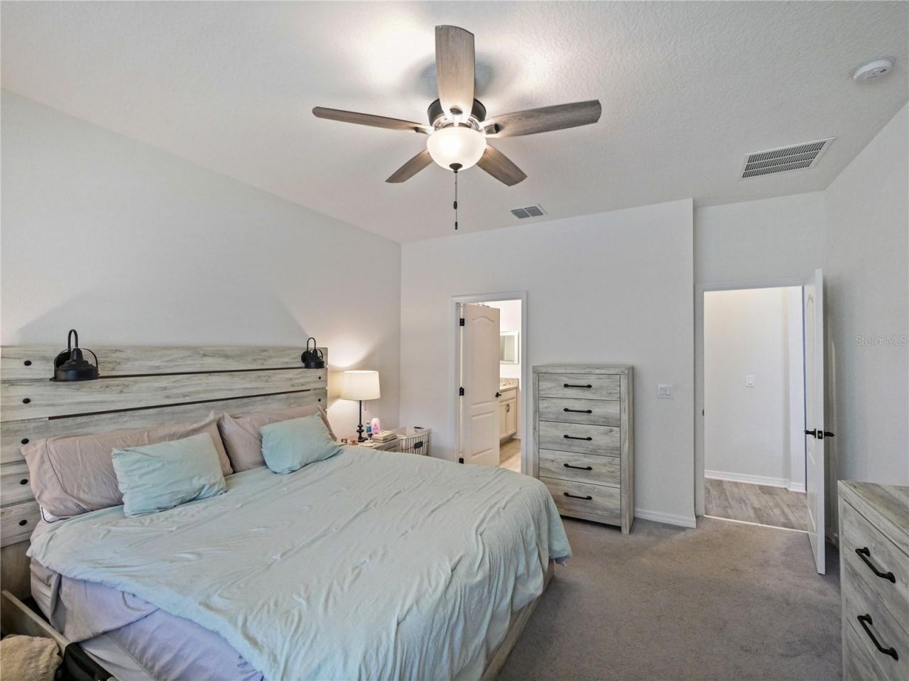 8258 Bayliss Court , Orlando, FL 32825 Photo