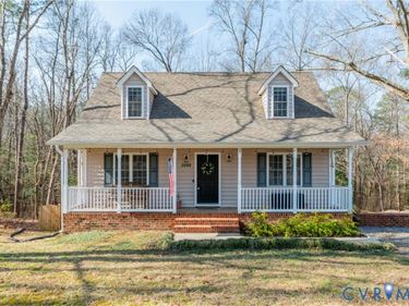 2949 Mount Clair Road, Chester, VA 23831