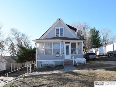 3021 Fillmore Circle, Omaha, NE 68112