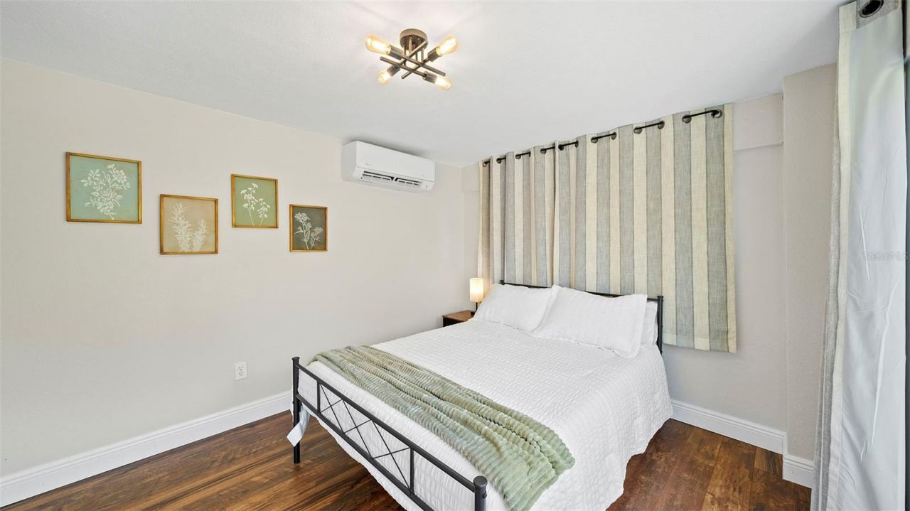 626 37th Avenue S, Saint Petersburg, FL 33705 Photo