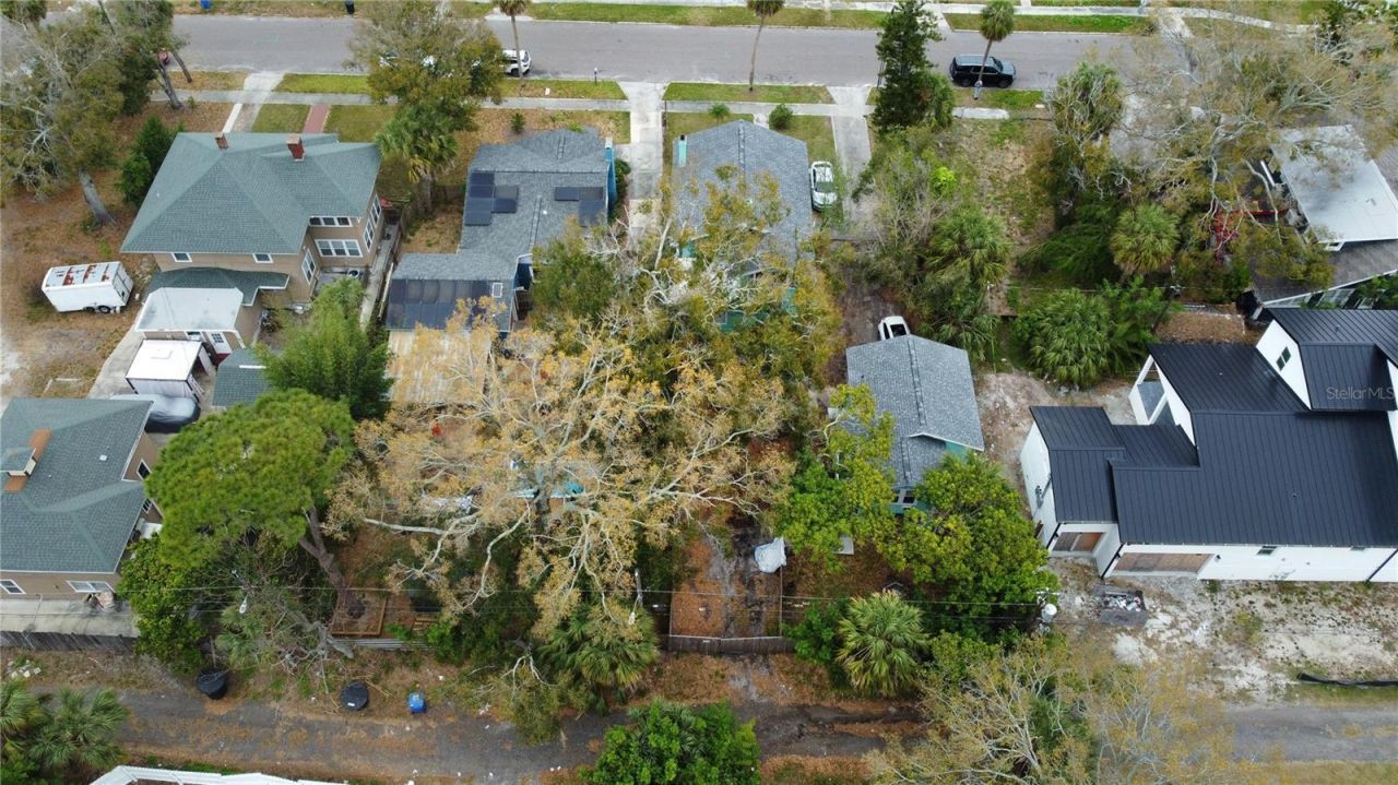 626 37th Avenue S, Saint Petersburg, FL 33705 Photo