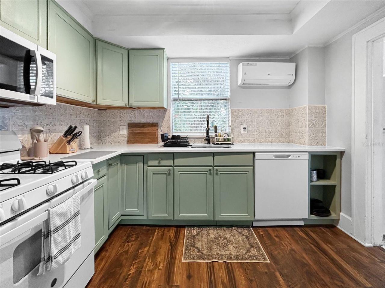 626 37th Avenue S, Saint Petersburg, FL 33705 Photo