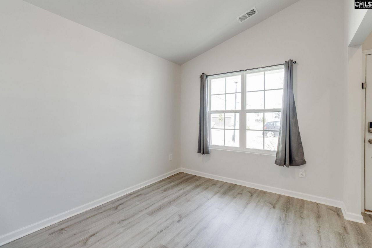 290 Windfall Road  Photo 6