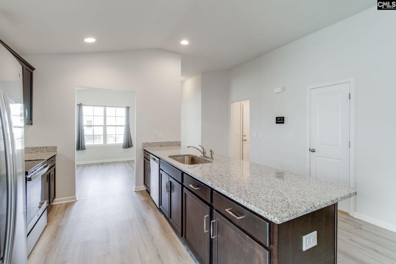 290 Windfall Road  Photo 9