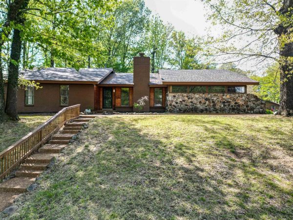 2145 LITTLEMORE DR, Memphis, TN 38016