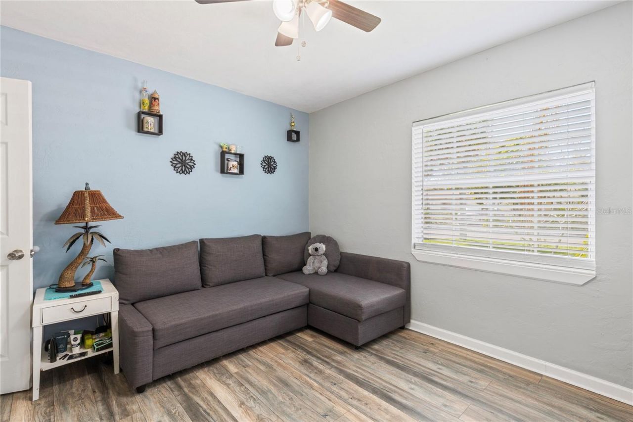 4908 Highland Street S, Saint Petersburg, FL 33705 Photo