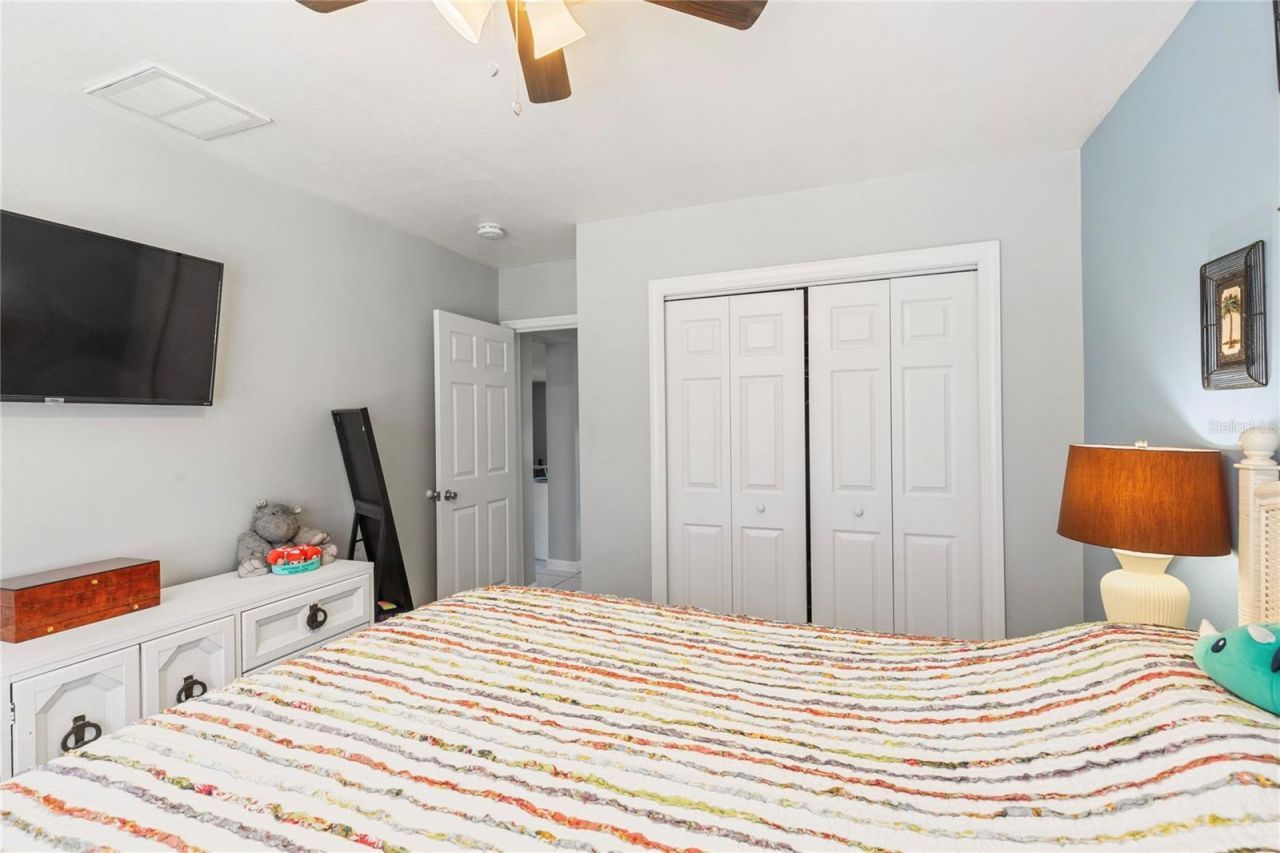 4908 Highland Street S, Saint Petersburg, FL 33705 Photo