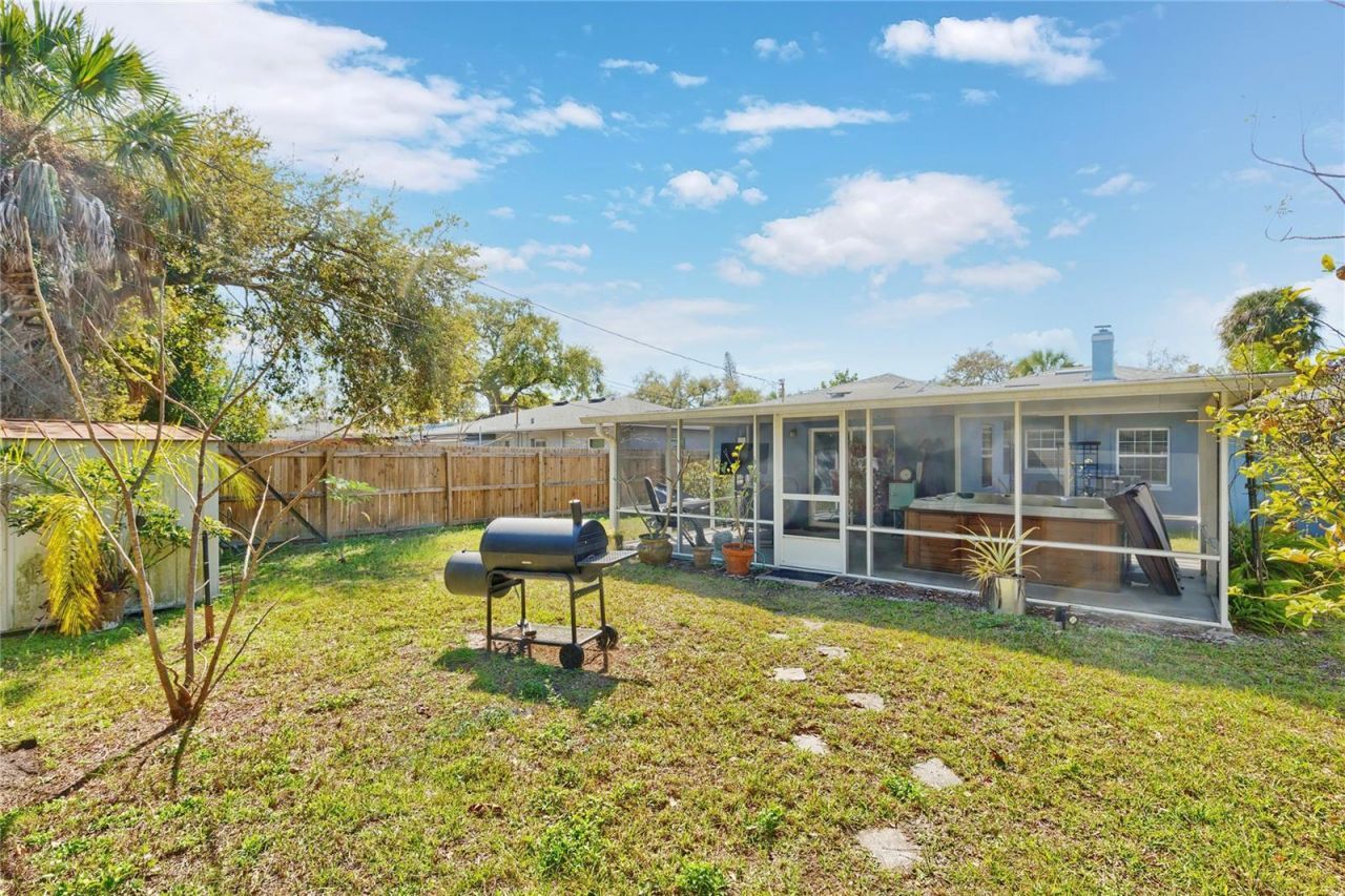 4908 Highland Street S, Saint Petersburg, FL 33705 Photo